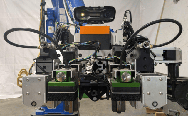 front view of the reframe system robot