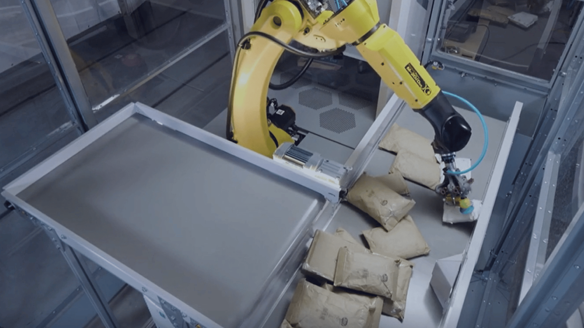 Parcel sorting with Zivid 3D cameras