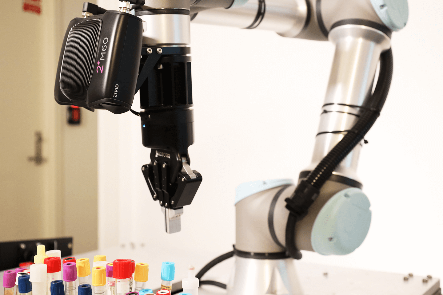 Robot-mounted 3D for medical industry