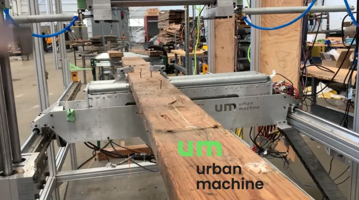 Urban Machine's robotic solution recycles lumber